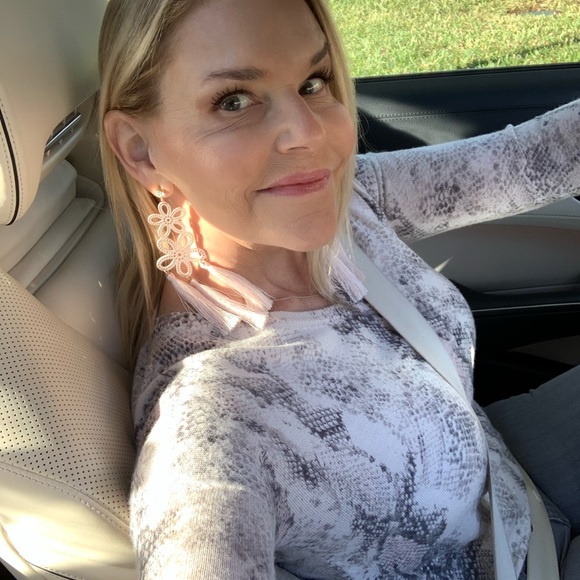 I’m feeling a lil leopard today 😂 - Picture 9 of 15